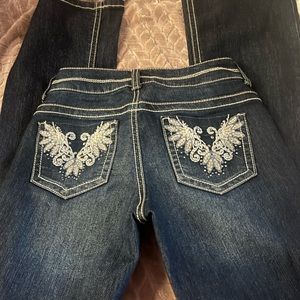 Bootcut bedazzled jeans